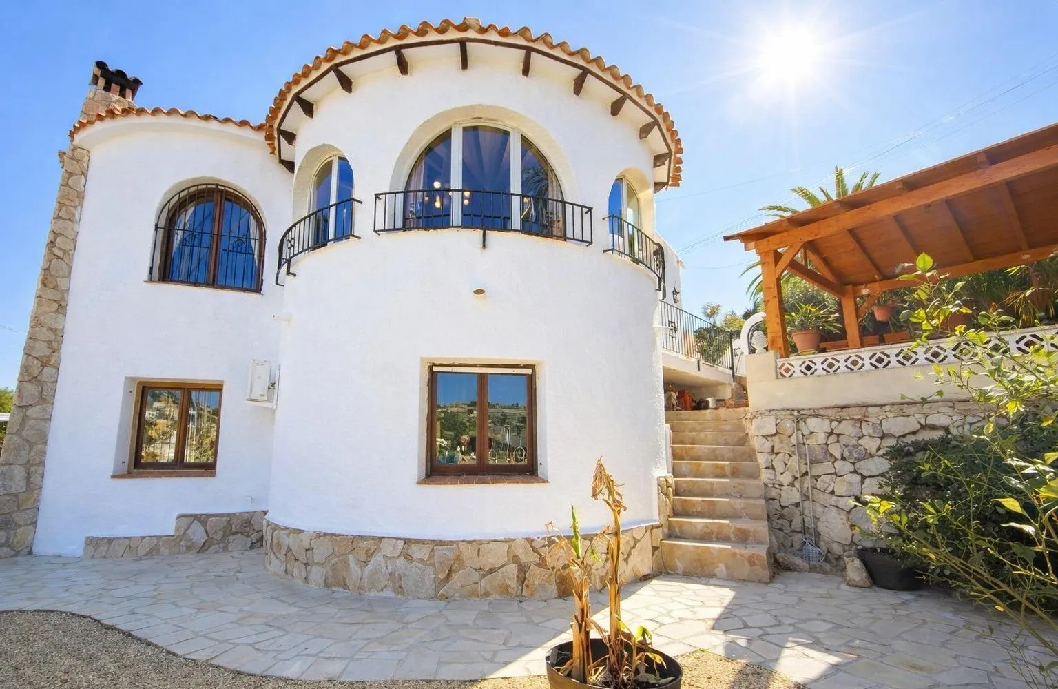 Villa de 3 dormitorios en Benissa, Costa Blanca — foto 1 de 23