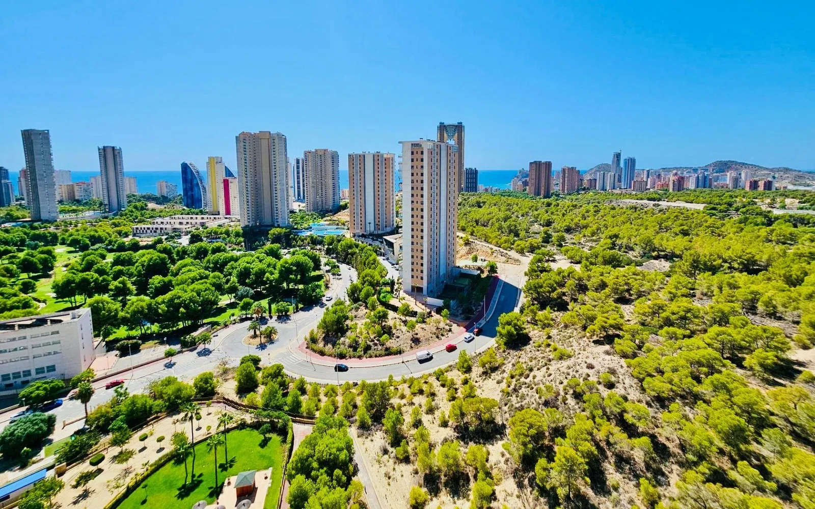 Penthouse met 2 slaapkamers in Benidorm, Costa Blanca — foto 1 van 15