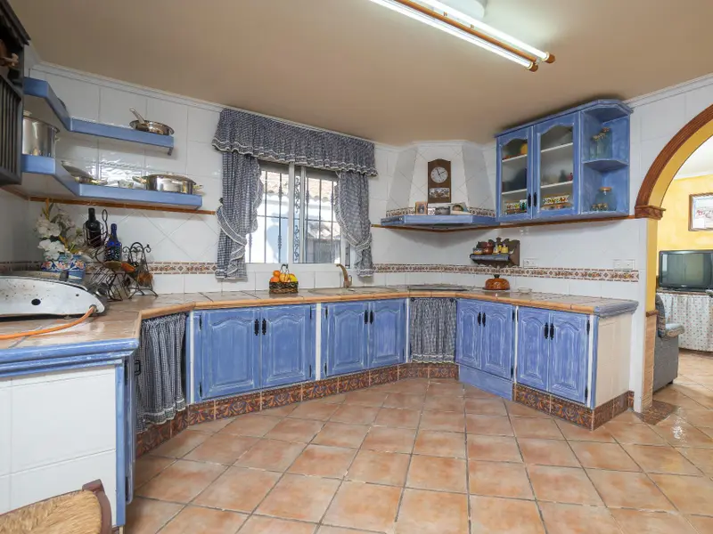 Villa with 3 bedrooms in Elche, Costa Blanca — photo 6 of 30