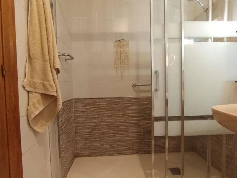 Villa de 5 dormitorios en Desconocido, Costa Blanca — foto 18 de 20