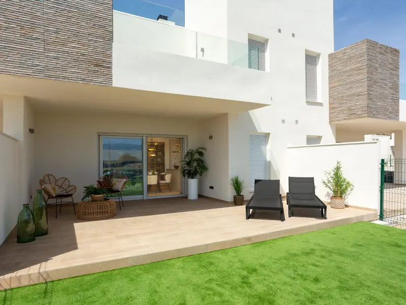 Apartamento de 2 dormitorios en Algorfa, Costa Blanca — foto 19 de 30