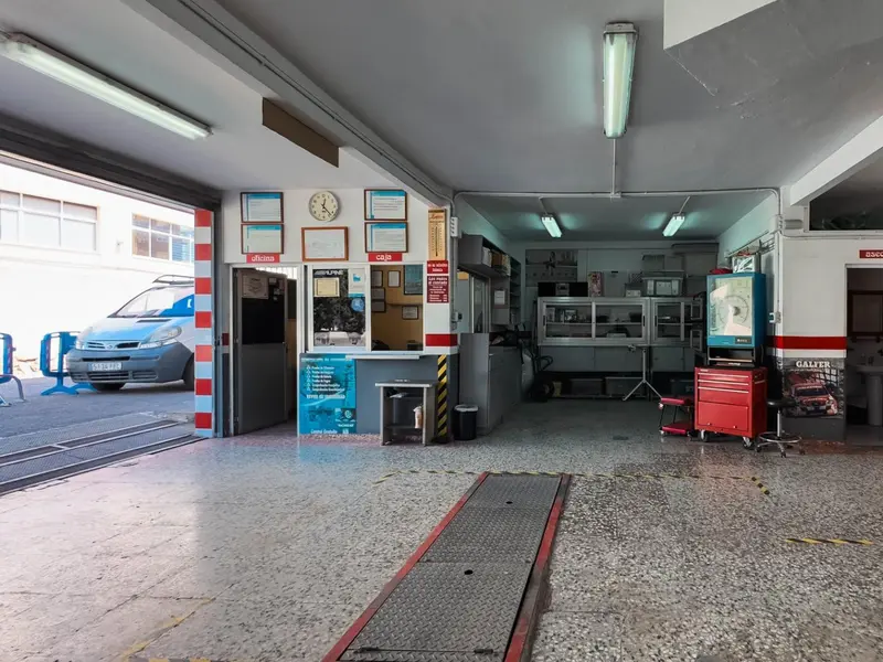 Local comercial en Benidorm, Costa Blanca — foto 15 de 27