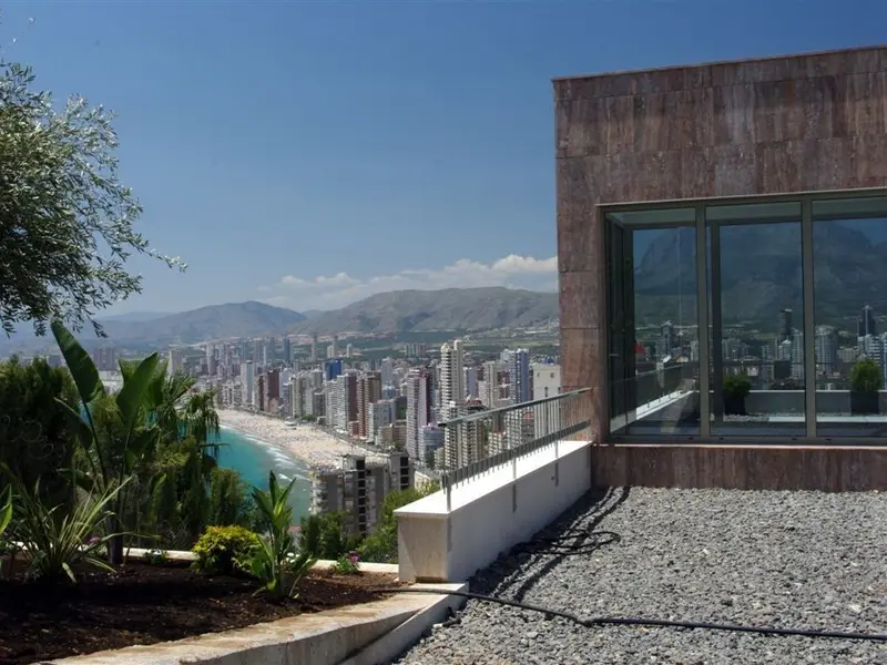 Villa de 5 dormitorios en Benidorm, Costa Blanca — foto 2 de 30