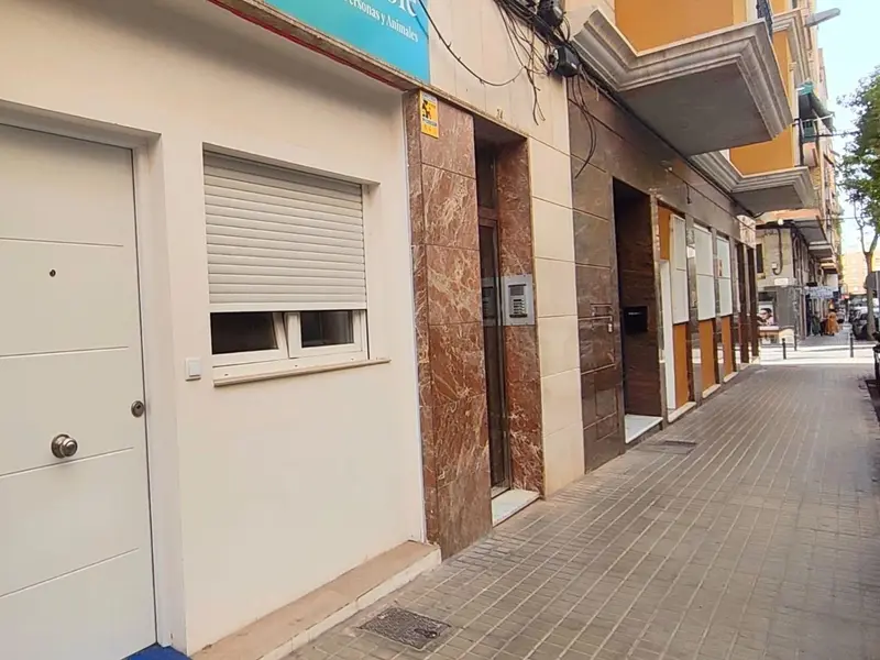 Local comercial de 1 dormitorios en Elche, Costa Blanca — foto 5 de 6