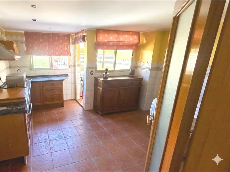 Apartamento de 3 dormitorios en Alicante, Costa Blanca — foto 6 de 9
