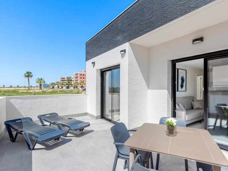 Apartamento de 2 dormitorios en Guardamar del Segura, Costa Blanca — foto 14 de 30