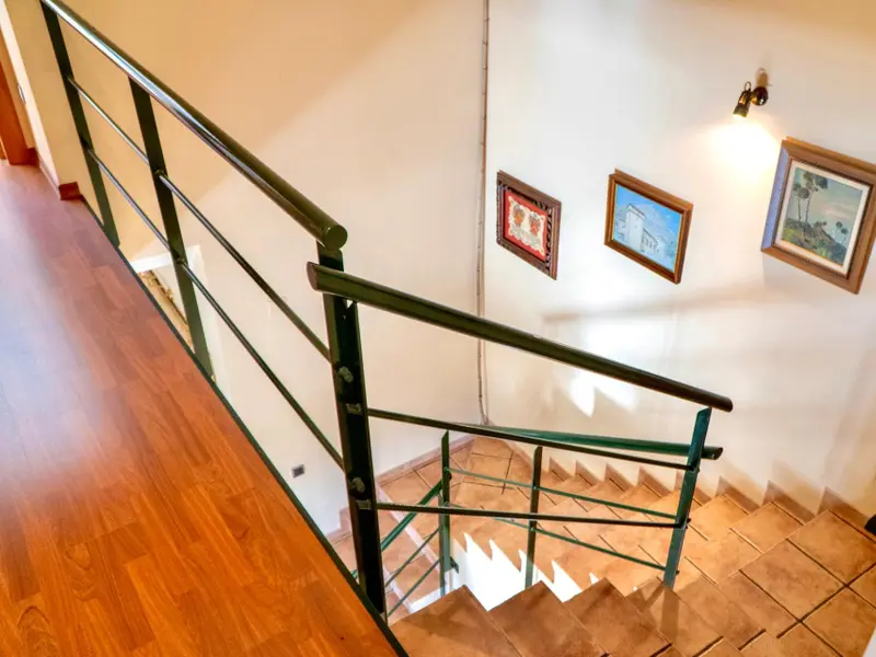 Casa de campo de 5 dormitorios en Desconocido, Costa Blanca — foto 17 de 30