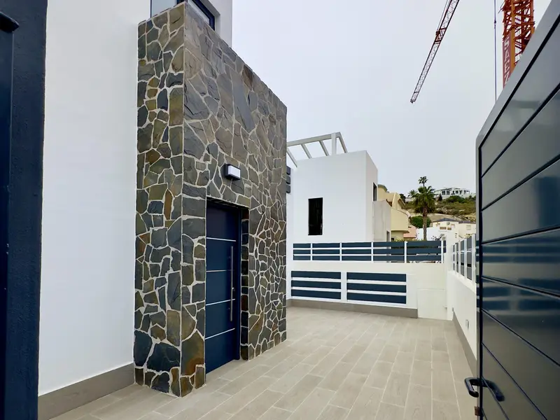 Villa de 4 dormitorios en Rojales, Costa Blanca — foto 11 de 30