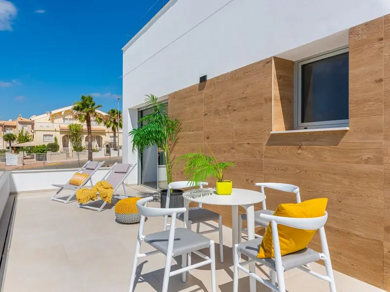 Villa de 4 dormitorios en Rojales, Costa Blanca — foto 14 de 19