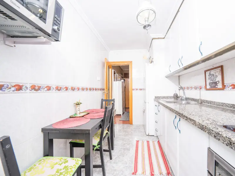 Apartamento de 2 dormitorios en Alicante, Costa Blanca — foto 6 de 18