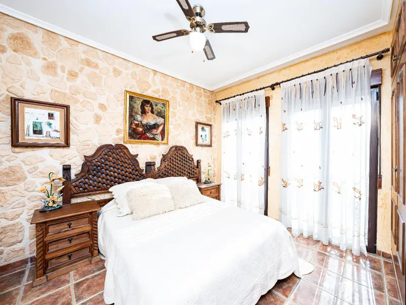 Villa de 7 dormitorios en Daya Nueva, Costa Blanca — foto 15 de 30