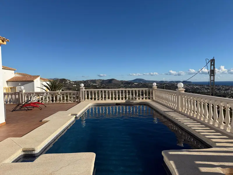 Villa de 4 dormitorios en Calpe, Costa Blanca — foto 15 de 28