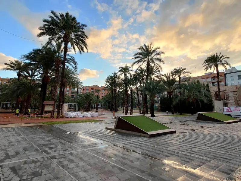 Local comercial en Elche, Costa Blanca — foto 9 de 16