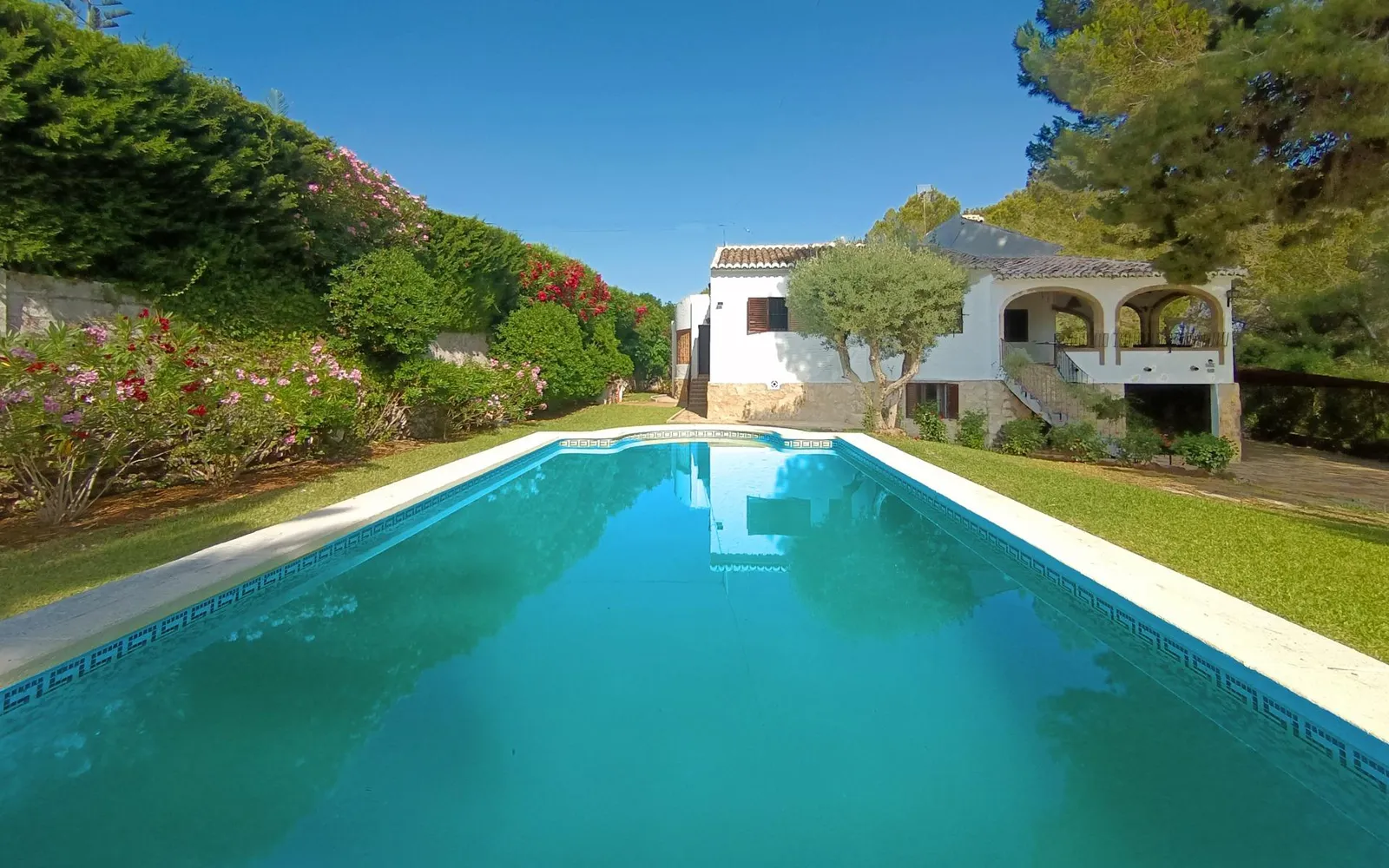 Villa with 6 bedrooms in Jávea, Costa Blanca — photo 1 of 30