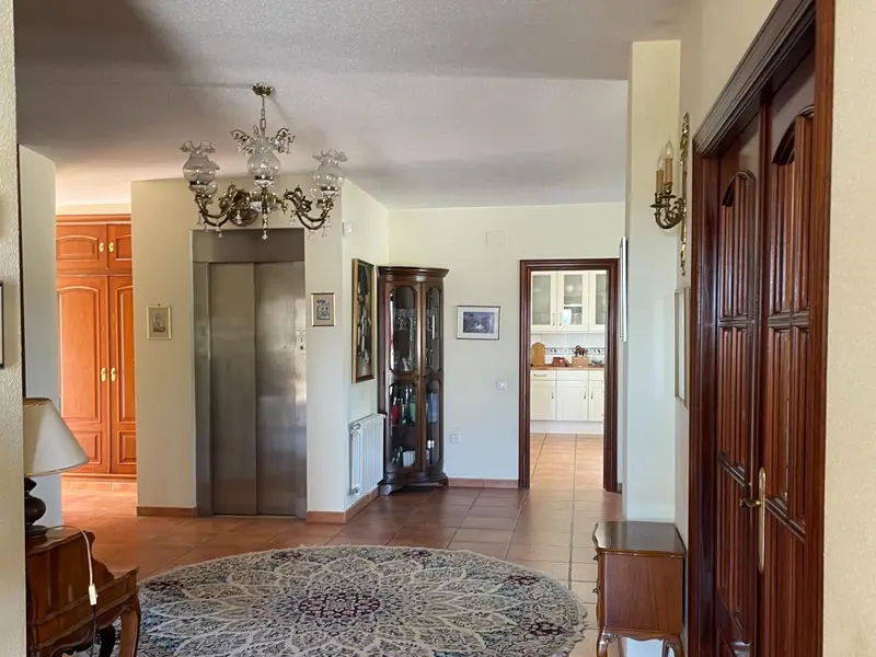 Villa de 7 dormitorios en Alfaz del Pi, Costa Blanca — foto 23 de 30