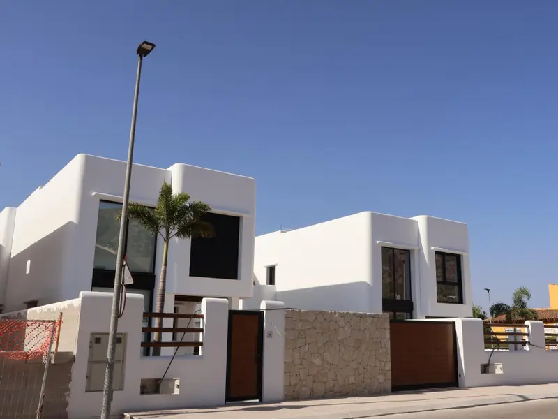Villa de 4 dormitorios en Albir, Costa Blanca — foto 28 de 30