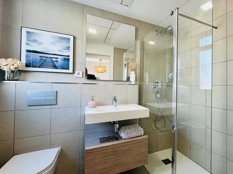 Apartamento de 2 dormitorios en Villajoyosa, Costa Blanca — foto 15 de 29