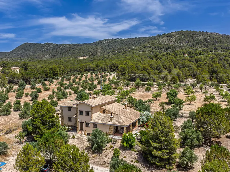 Apartamento de 4 dormitorios en Desconocido, Costa Blanca — foto 1 de 30