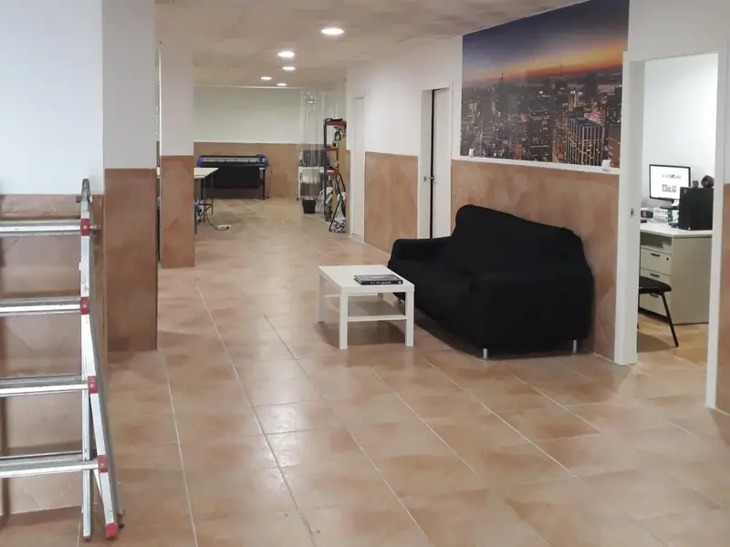 Комерційне приміщення у Alicante, Коста-Бланка — фото 9 з 12