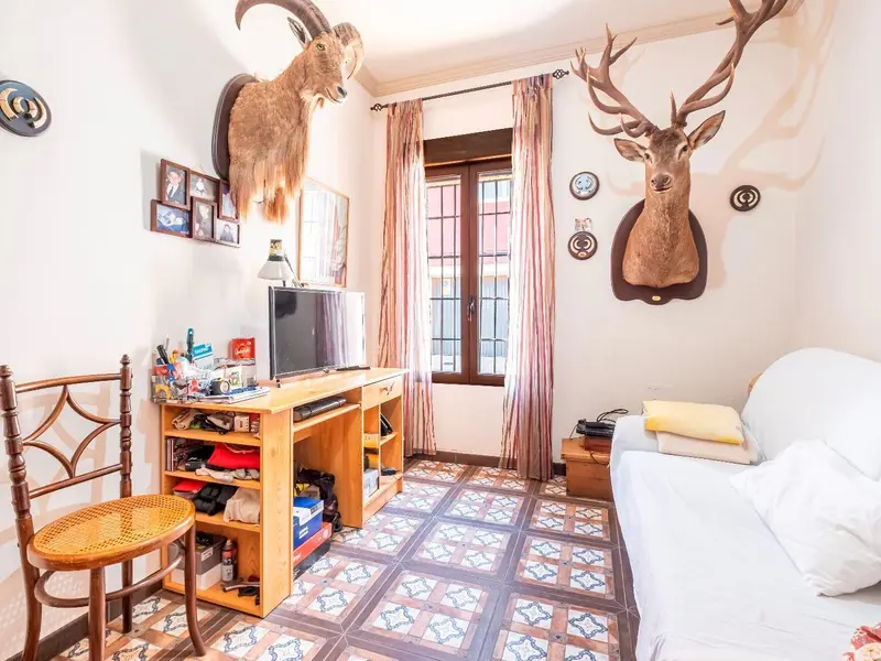 Villa de 5 dormitorios en Pinoso, Costa Blanca — foto 15 de 30