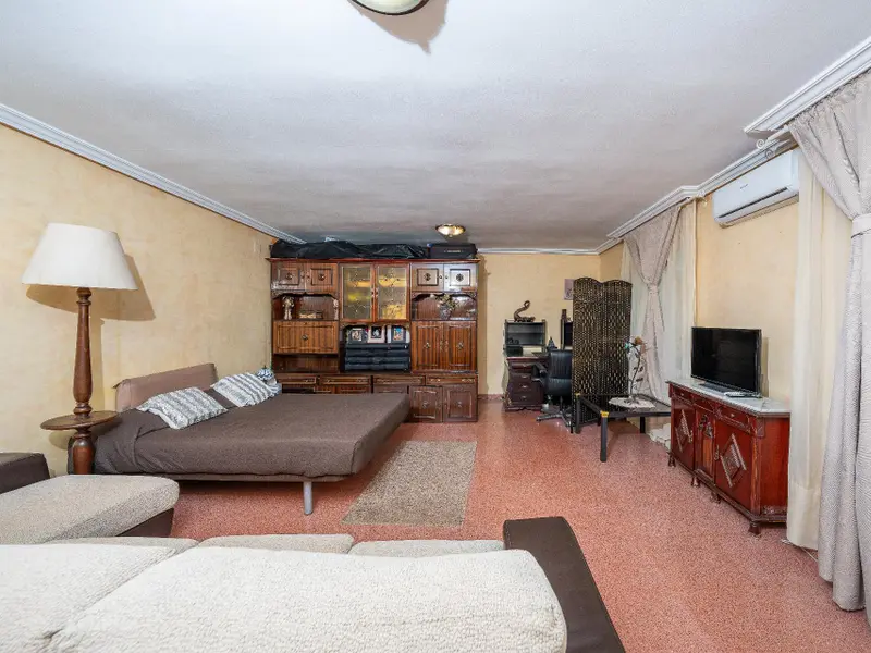 Apartamento de 2 dormitorios en Alicante, Costa Blanca — foto 13 de 18