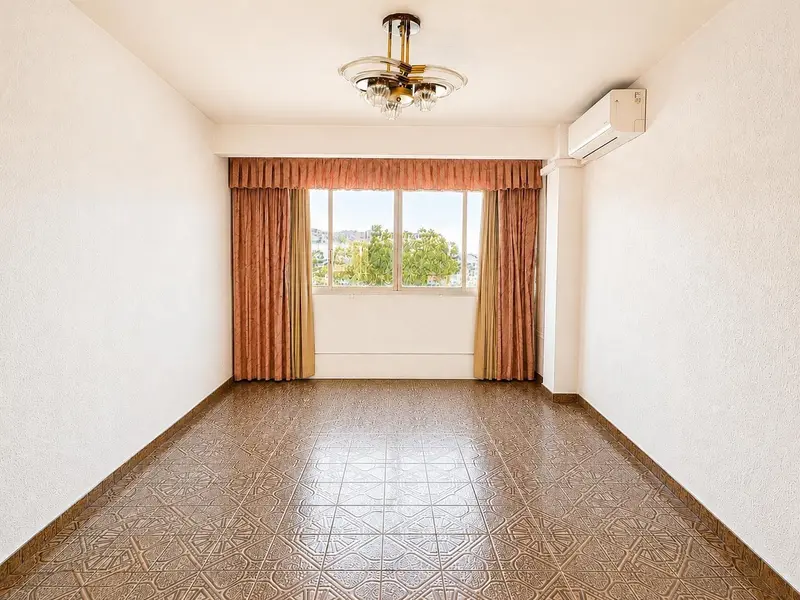 Apartamento de 4 dormitorios en Alicante, Costa Blanca — foto 2 de 17