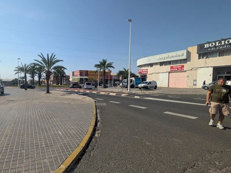 Local comercial en Elche, Costa Blanca