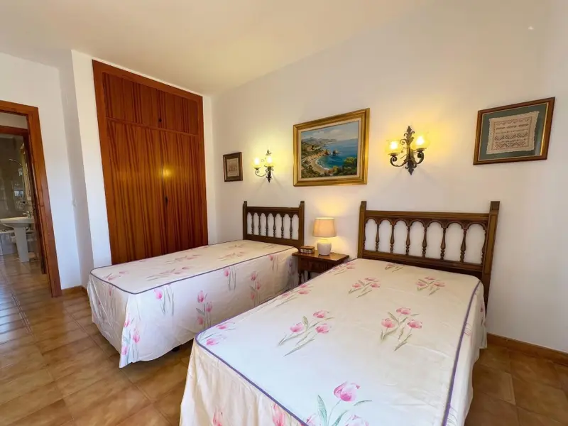 Villa de 4 dormitorios en Calpe, Costa Blanca — foto 3 de 24