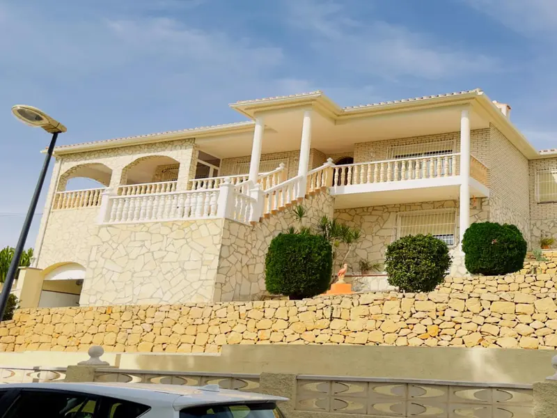 Вилла de 6 dormitorios en La Nucía, Costa Blanca — фото 17 из 29