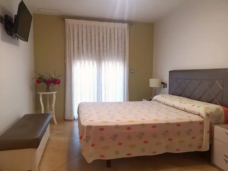 Villa de 3 dormitorios en Granja de Rocamora, Costa Blanca — foto 13 de 30