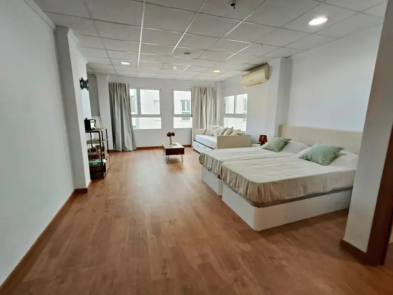 Local comercial de 4 dormitorios en Calpe, Costa Blanca — foto 4 de 18
