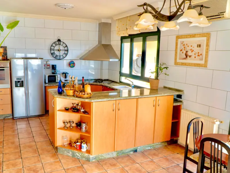 Casa de campo de 5 dormitorios en Desconocido, Costa Blanca — foto 10 de 30
