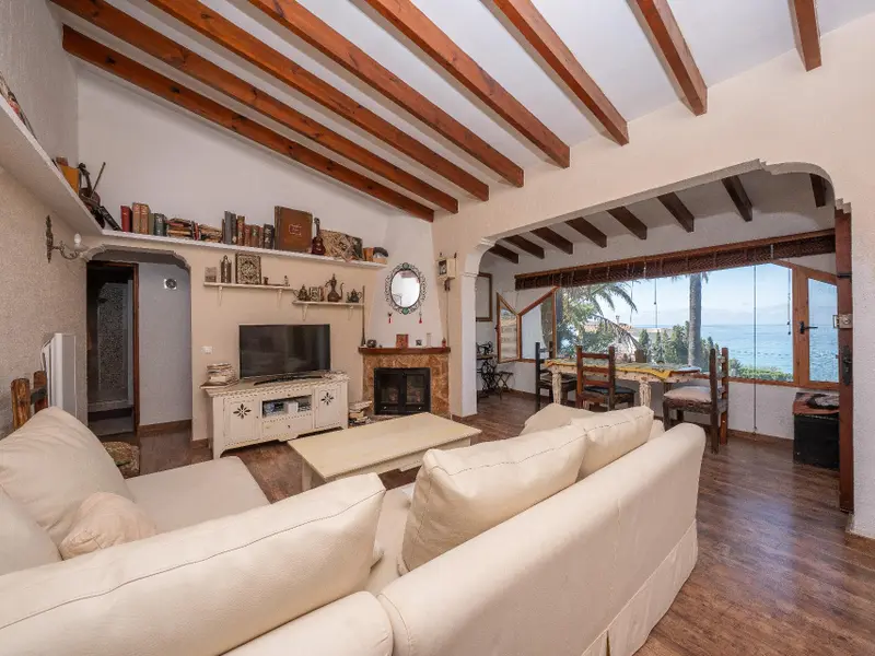 Villa de 4 dormitorios en El Campello, Costa Blanca — foto 5 de 30