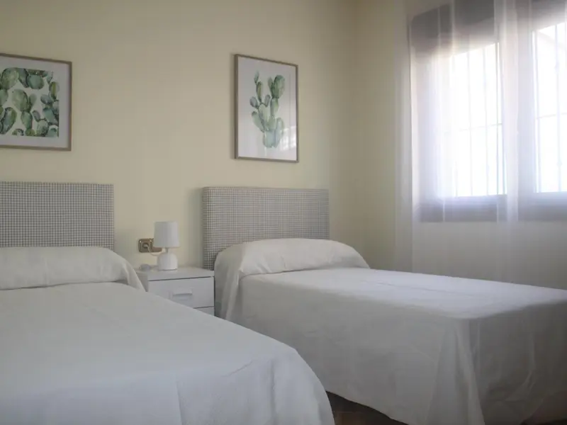 Villa de 3 dormitorios en Torrevieja, Costa Blanca — foto 6 de 26