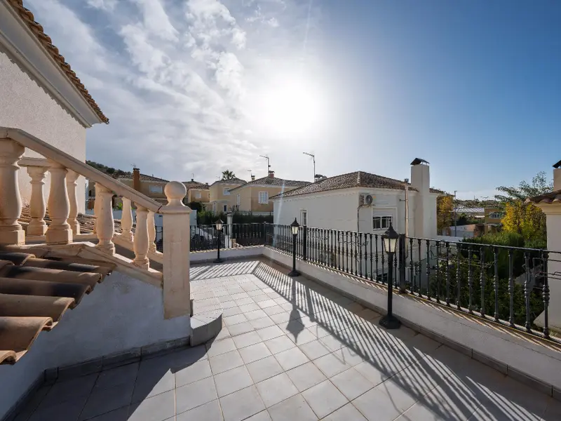 Villa de 5 dormitorios en Aspe, Costa Blanca — foto 16 de 30