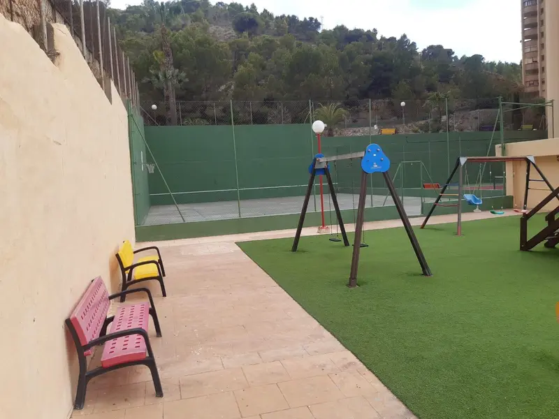 Apartment with 2 bedrooms in Benidorm, Costa Blanca — photo 16 of 19