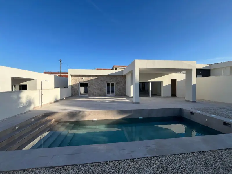 Villa de 3 dormitorios en La Romana, Costa Blanca — foto 17 de 30