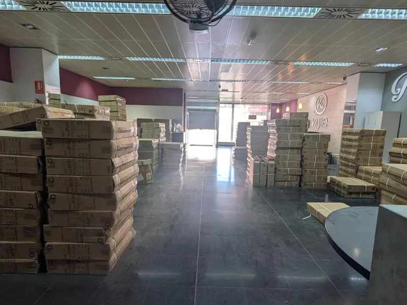 Local comercial en Elche, Costa Blanca — foto 6 de 23
