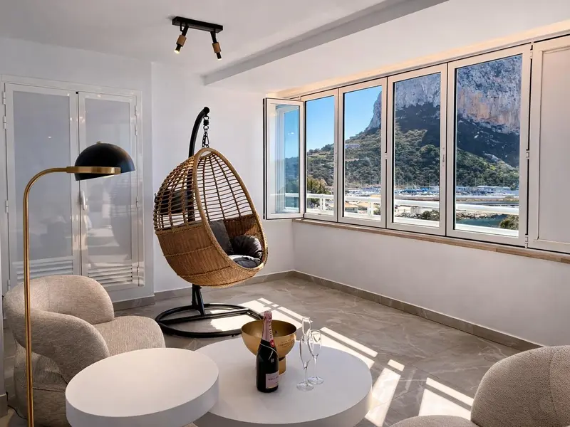 Apartamento de 2 dormitorios en Calpe, Costa Blanca — foto 2 de 17