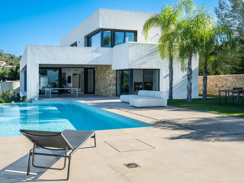 Villa with 5 bedrooms in Dénia, Costa Blanca — photo 26 of 30