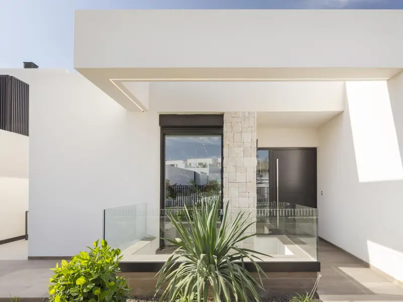 Villa de 3 dormitorios en Algorfa, Costa Blanca — foto 23 de 30