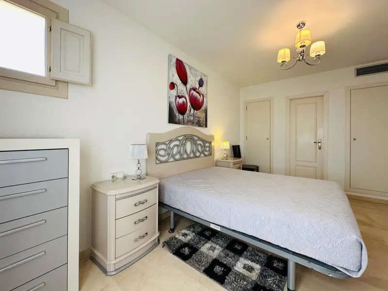 Villa de 4 dormitorios en Finestrat, Costa Blanca — foto 21 de 30