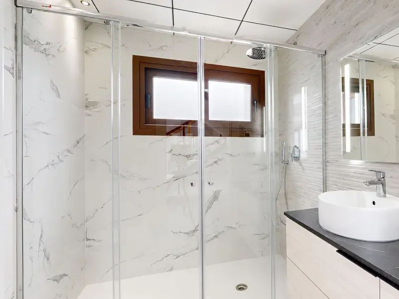 Вилла de 5 dormitorios en Finestrat, Costa Blanca — фото 25 из 30