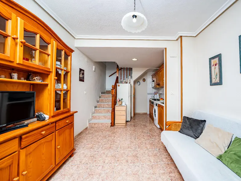 Bungalow with 1 bedrooms in Santa Pola, Costa Blanca — photo 2 of 30