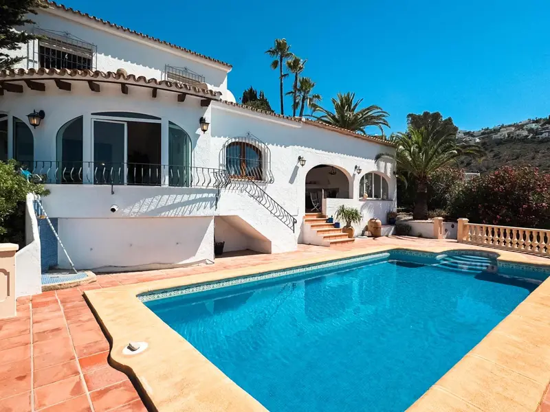 Villa de 3 dormitorios en Moraira, Costa Blanca — foto 4 de 22