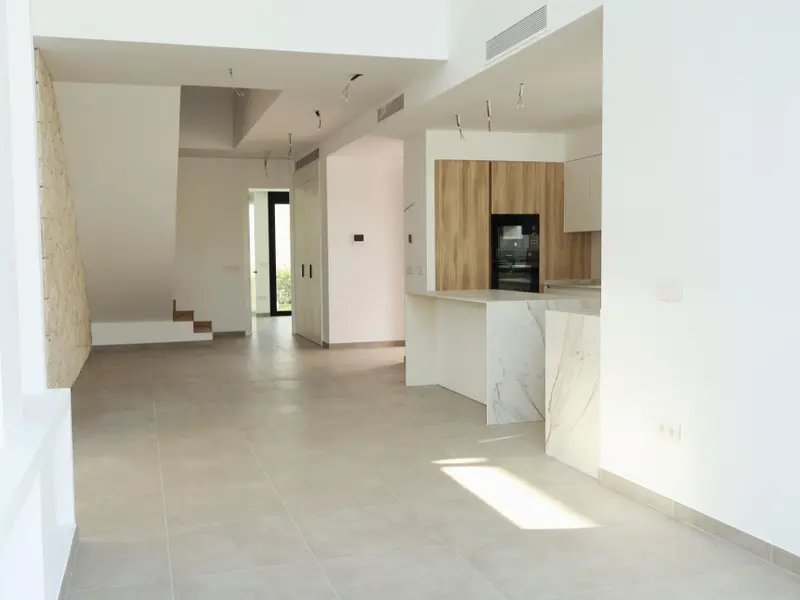Villa de 4 dormitorios en Albir, Costa Blanca — foto 18 de 30