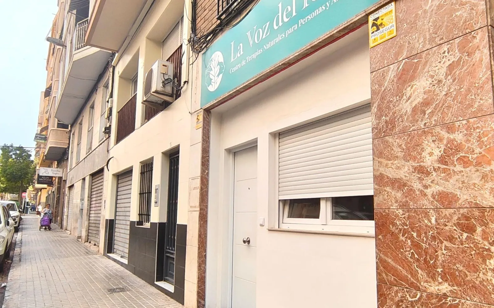 Local comercial de 1 dormitorios en Elche, Costa Blanca — foto 1 de 6
