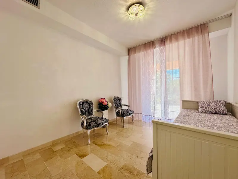 Villa de 4 dormitorios en Finestrat, Costa Blanca — foto 15 de 30