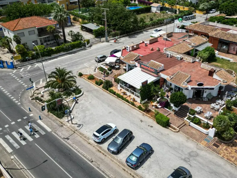 Комерційне приміщення з 3 спальнями у Dénia, Коста-Бланка — фото 4 з 30