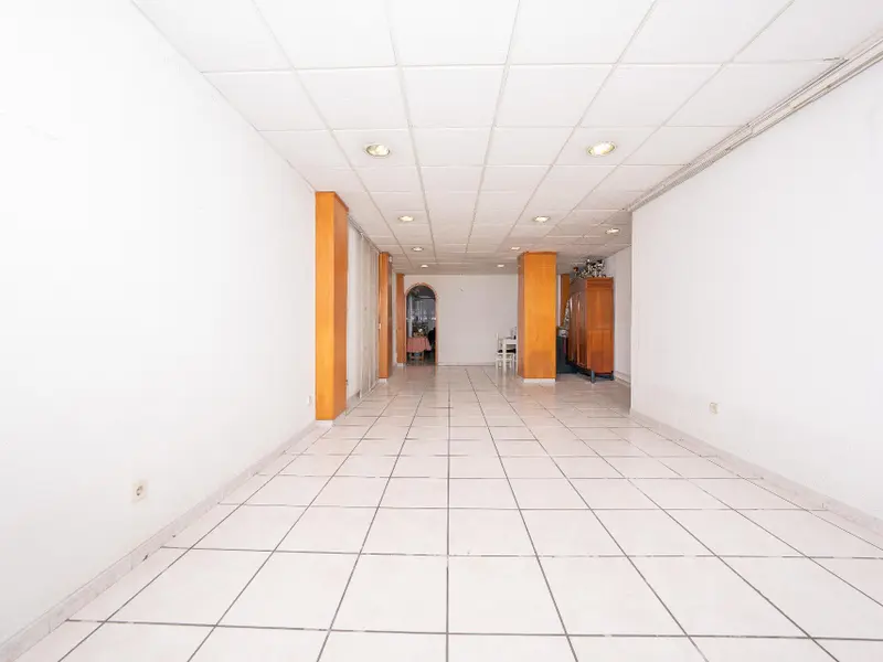 Gewerbe in Elche, Costa Blanca — Foto 5 von 10